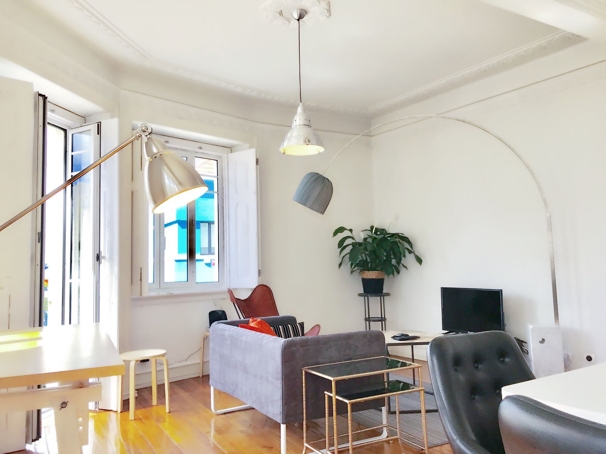 Avenidas Novas By Homing *